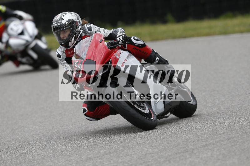 /Archiv-2025/08 20.04.2025 Speer Racing ADR/Gruppe gruen/254